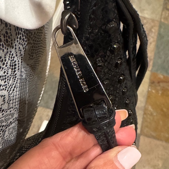 AUTHENTIC Michael Kors Textured Black Hobo Bag LIKE NEW! - Picture 6 of 14